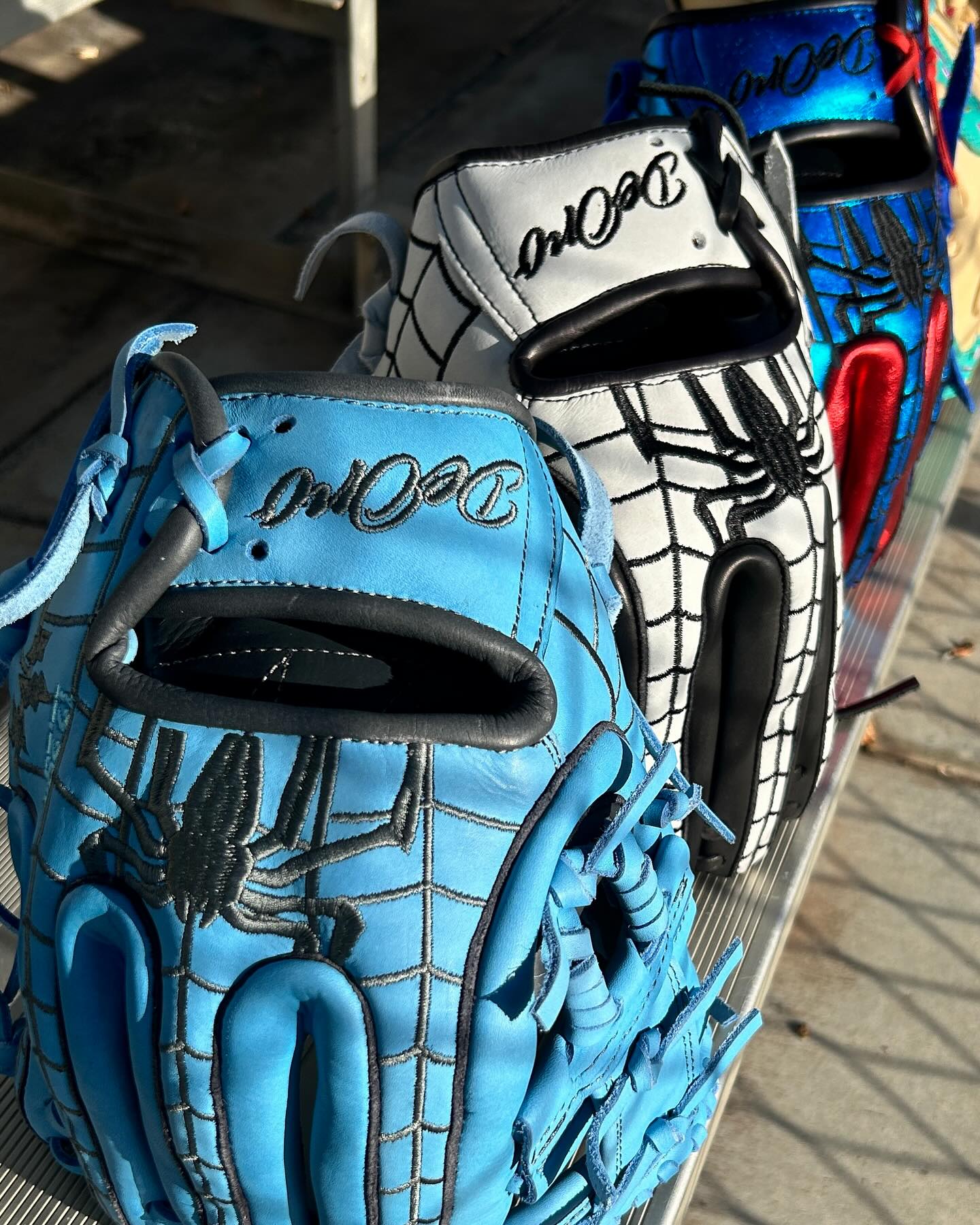 Web every ball with a DeOro Spider Glove! Design yours today at DeOroSports.com 

#BaseballGloves #SoftballGloves #Gloves #CustomGloves #ProGloves #CustomProGloves #ProCustomGloves #CustomBaseballGloves #CustomSoftballGloves #PersonalizedGloves #PersonalizedBaseballGloves #DeOro #DeOroSports #Sports #Baseball #Softball #Spider #SpiderGlove #CustomSpider