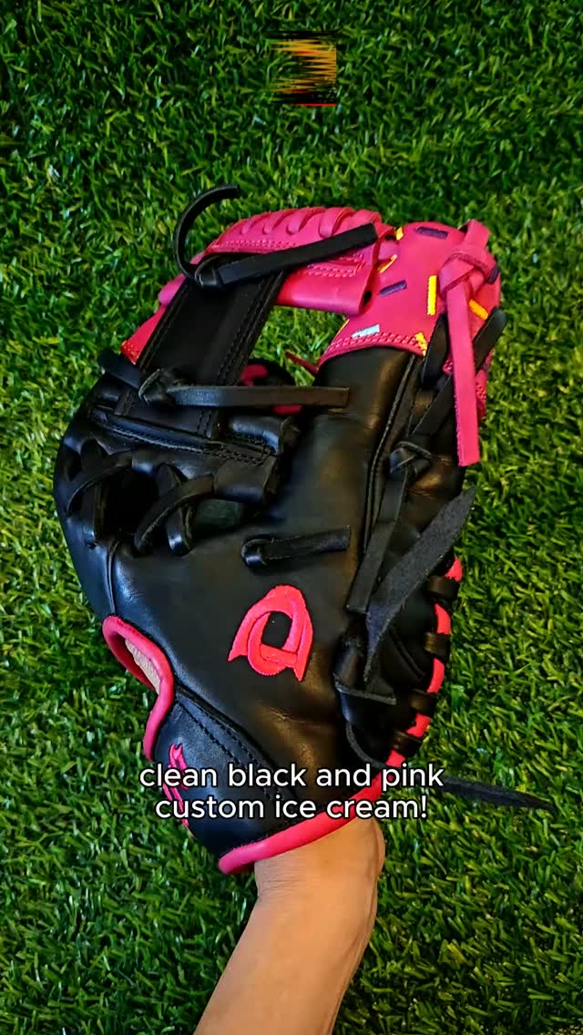 Black and Pink color matched with drip? big YES!DeOro Sports
Custom yours now at deorosports.com#deorosports #customgloves #baseball #softball #fyp